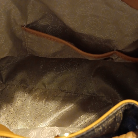 Michael Kors Large Gathered Tote Handbag - Picture 9 of 13